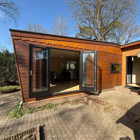 Daire Veluwe Comfortable - Comfortable With Good Amenities And Several Activities For Families And Tourists Nearby *