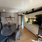 Daire Veluwe Comfortable - Comfortable With Good Amenities And Several Activities For Families And Tourists Nearby Voorthuizen